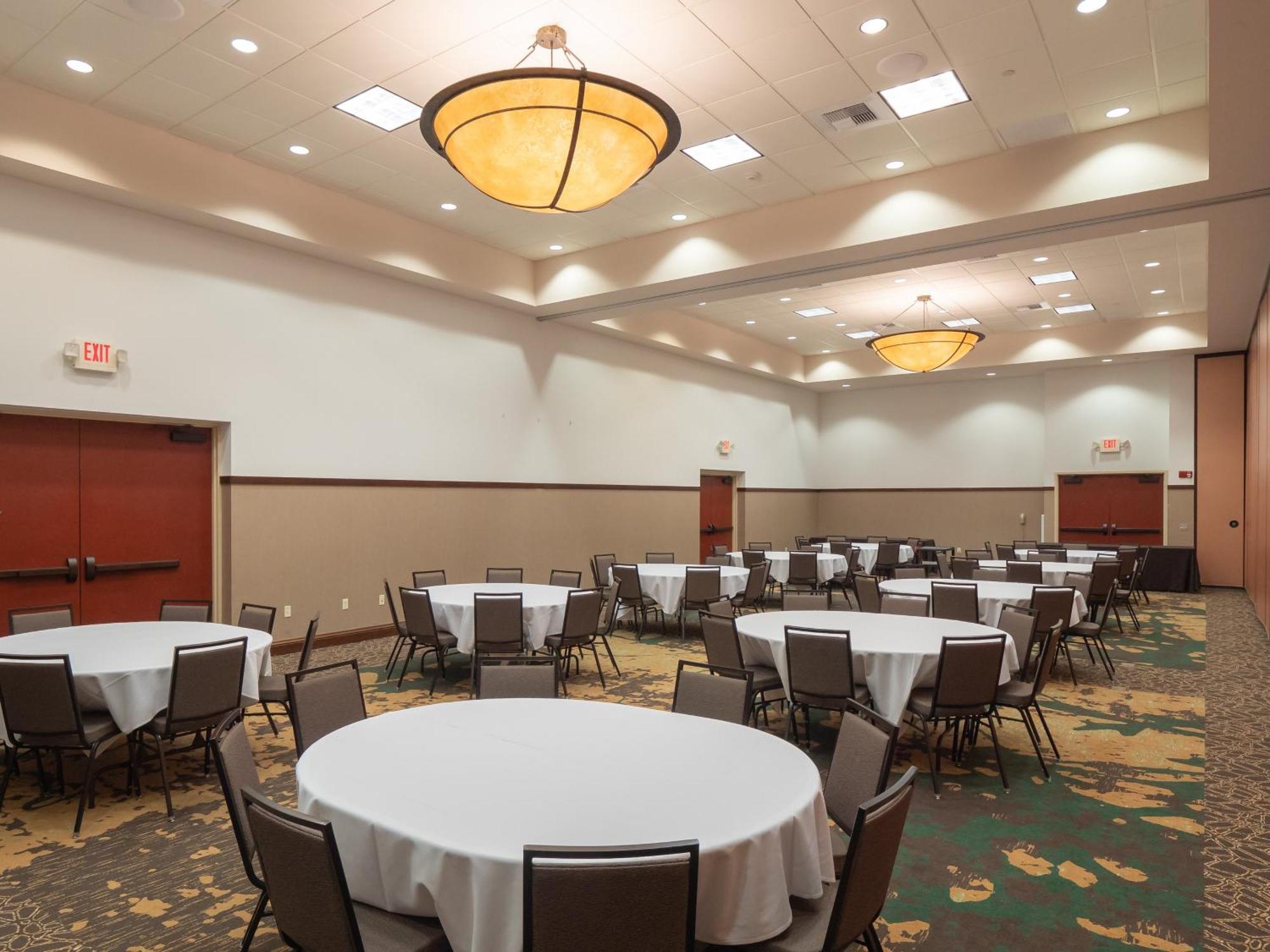 Holiday Inn Stevens Point - Convention Center By Ihg Esterno foto